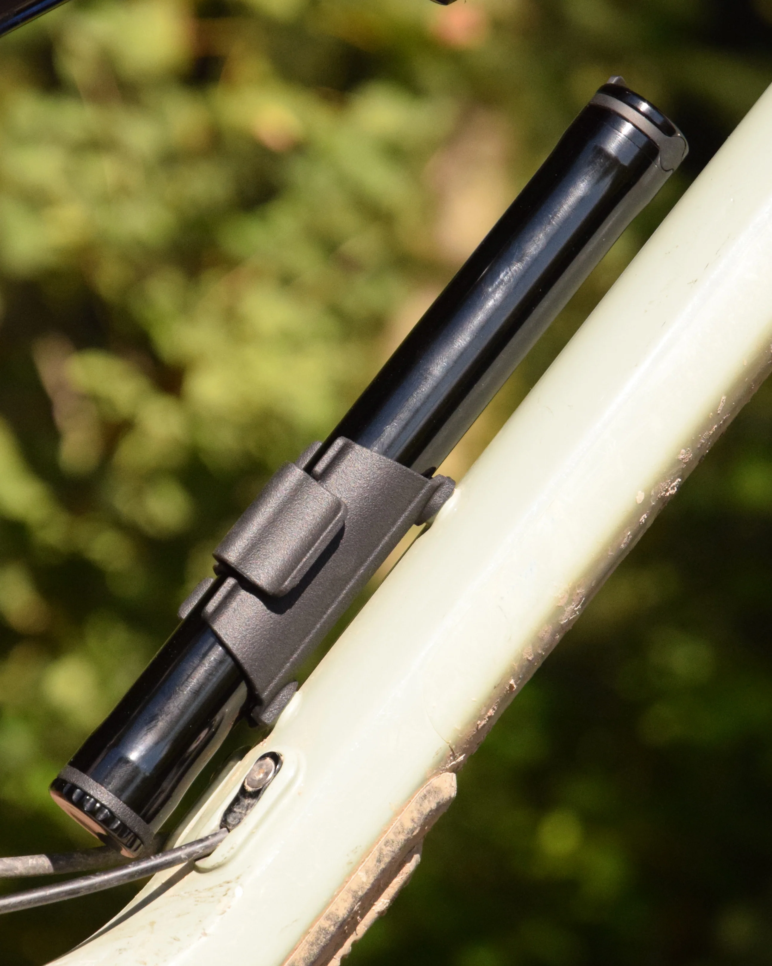 Daysaver Incredible Pump Frame Mount - Image 3