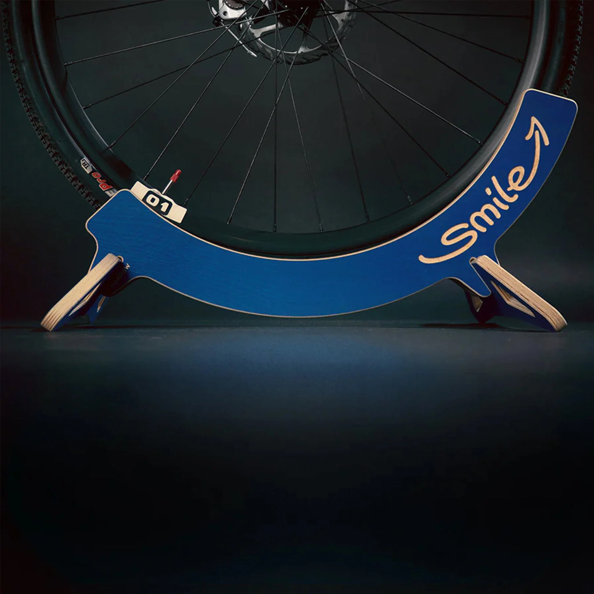 MTB Hopper Smile Stand - Image 6